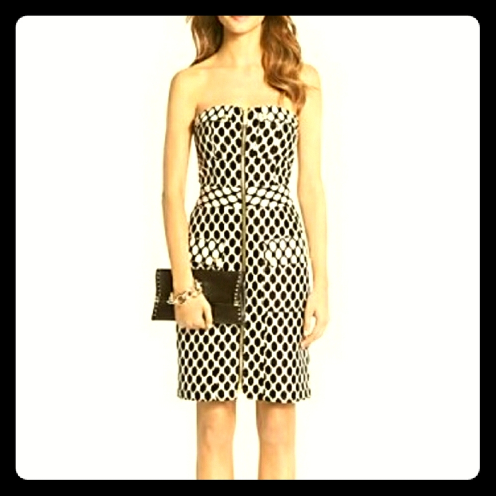 💌DVF Strapless Navy & White Dress